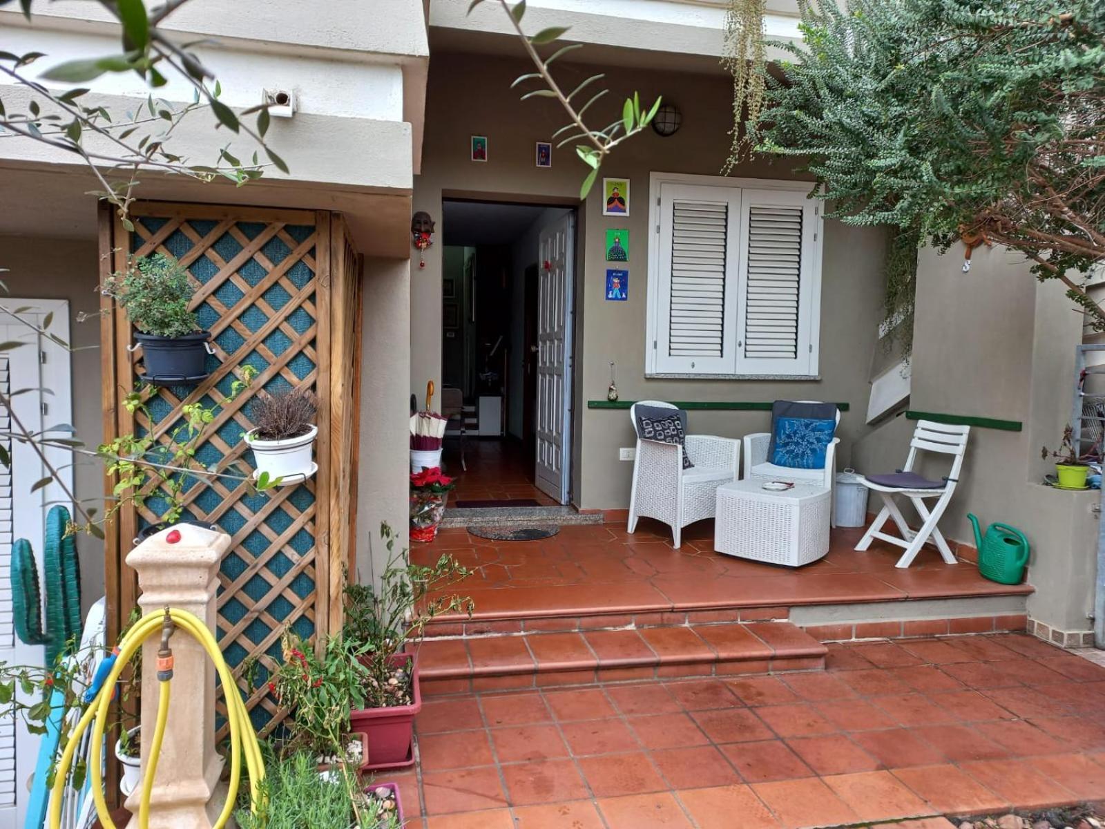 B&B Filomena Santa Giusta Dış mekan fotoğraf