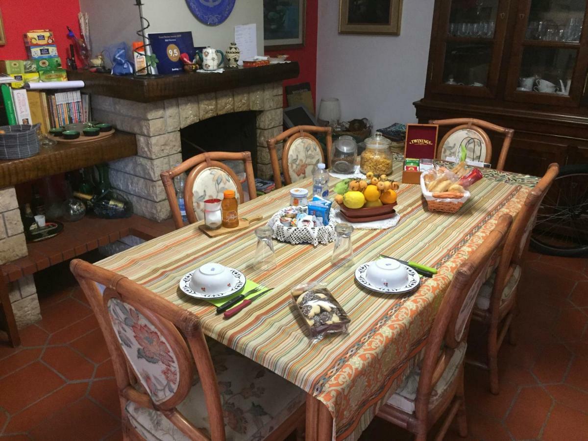 B&B Filomena Santa Giusta Dış mekan fotoğraf